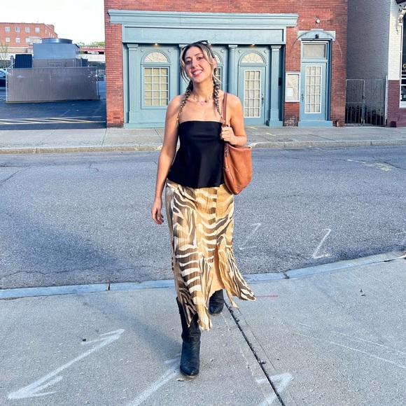 Meet your Posher, Victoria - Picture 4 of 5